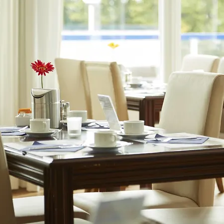 Ploener By Tulip Hotel
