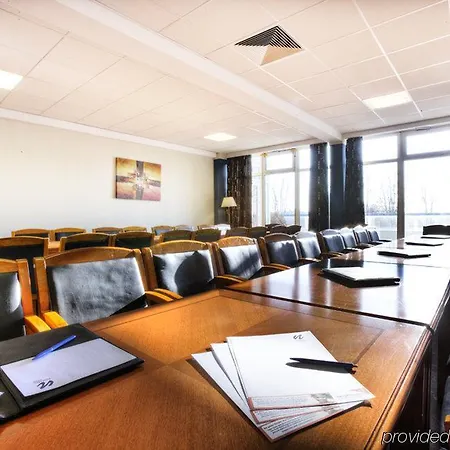 Ploener By Tulip Hotel