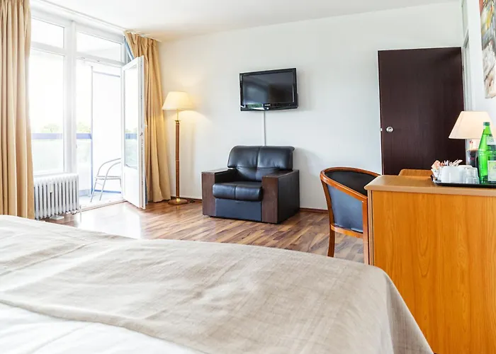 Hotel Ploener By Tulip 3*